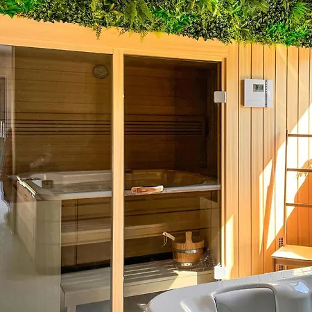 Awesome In With Sauna Dom wakacyjny Klanice