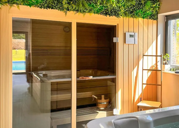 Amazing In With Sauna Feriehus Klanice