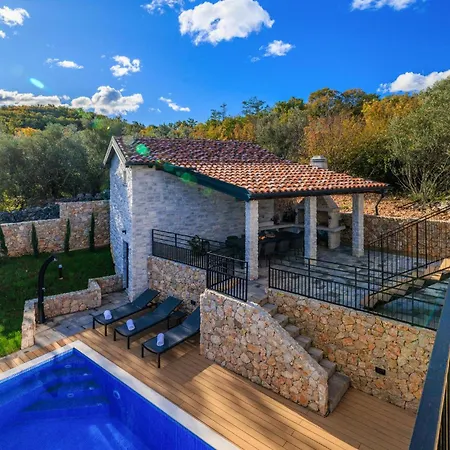 Amazing In With Sauna * Klanice